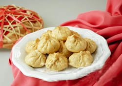 Youtunjinjiao (Fried Steamed Bun)