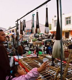 Jinan Yingxiongshan Cultural Market
