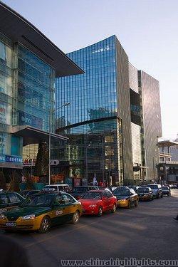 The Taxies and Privare Cars in Zhongguancun Villag