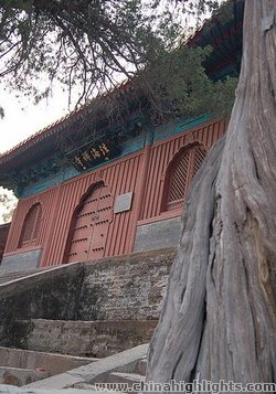 Fahai Temple