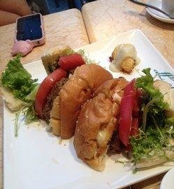 Let's Burger Plus