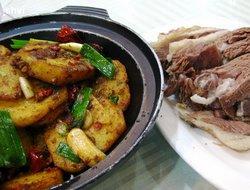 Zhonhua's Boiled Lamb Restaurant Fangcaoyuan Branch