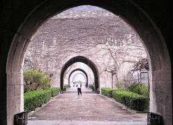 Zhonghua Gate