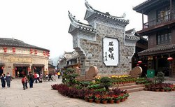 Spring Scenery of Fenghuang Ancient Town