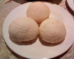 Steamed Stuffed Bun with Crispy Skin