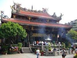 Lungshan Temple
