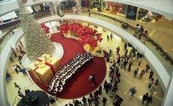 The shopping mall in IFC Tower