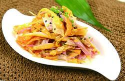 poached sliced chicken