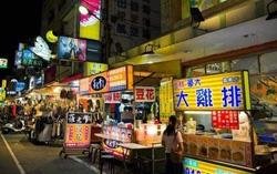 How to Eat Like a Local in Shanghai by Night