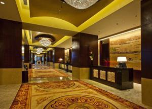 Shangri-La Hotel