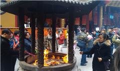 Jade Buddha Temple – holy fire