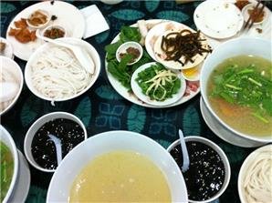 Delicious Over The Bridge Rice Noodles