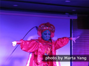 Sichuan opera face show