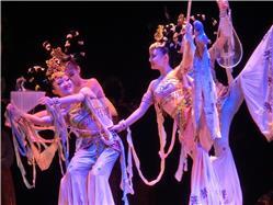 guduxinshijiefangtangsong and dance show