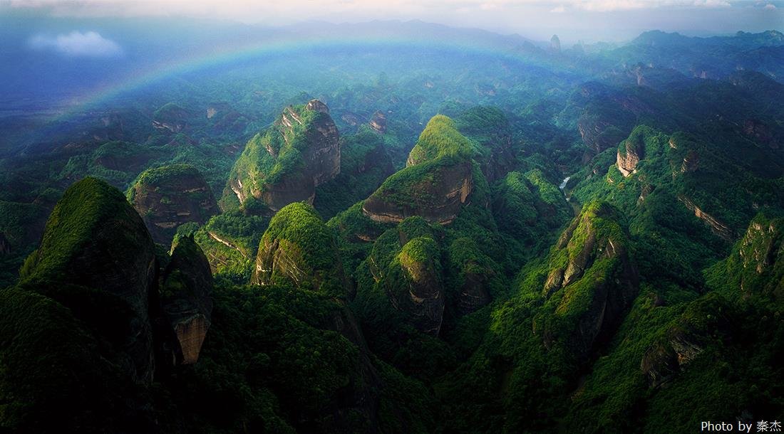Enchanting scenery of Bajiao Zhai Geography Park