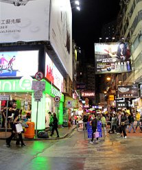 Hong Kong's Best Street Markets for Tourists (with Tips)