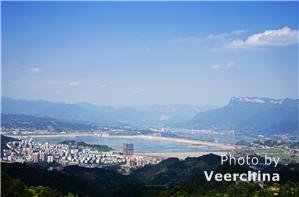 Three gorges dam