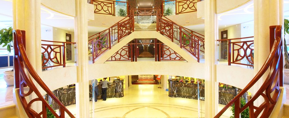 yangtze-2-lobby