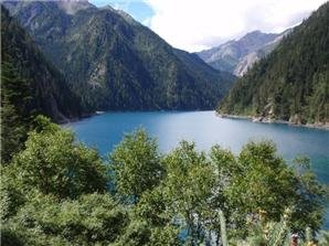 Jiuzhaigou valley scenic