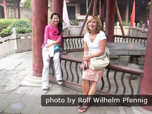 Tour Great Mosque with China Highlights.