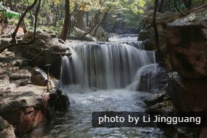 The waterfall in Mian Mountain