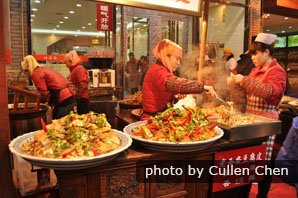 Night Markets in Xi'an