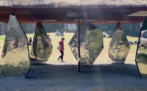 Outdoor sculptures at Red Town