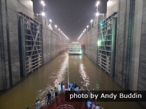 Three Gorges Dam ship lock