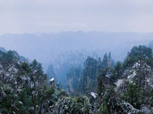Winter is good time to see zhangjiajie considering the cost and least crowds