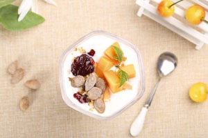Hong Kong food:Hong-Kong-style custard