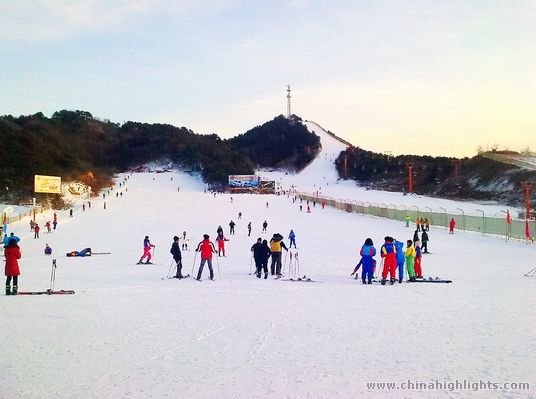 Badaling Ski Resort Hotel