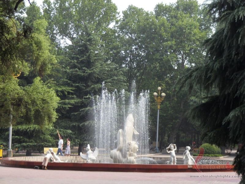 Hebin Park