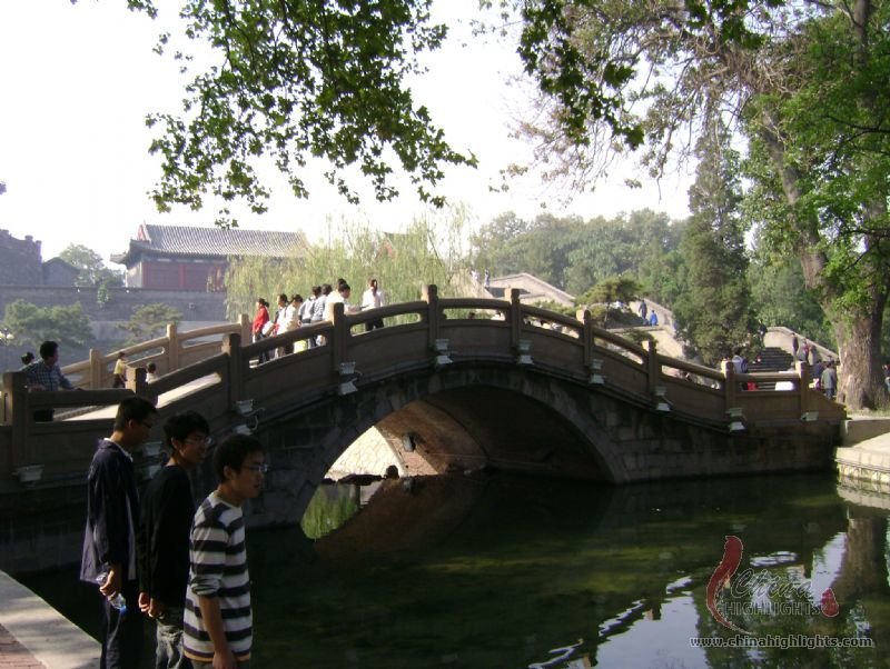 Wuling Cong Tai Terrace