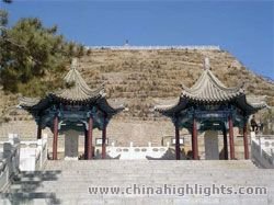 Zhaojun Tomb