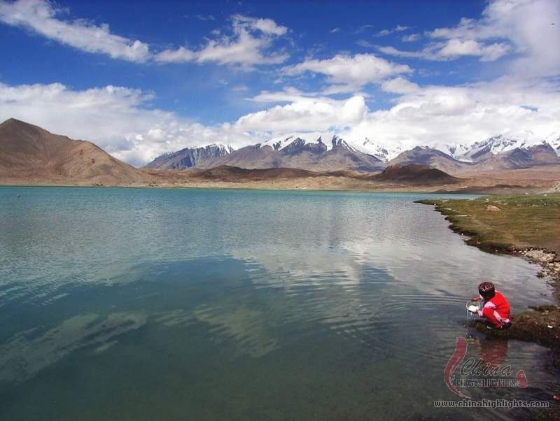 Karakuli Lake