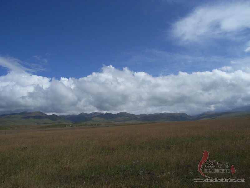 Xiahe Hiking