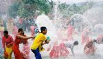 Water Splashing Festival Tour