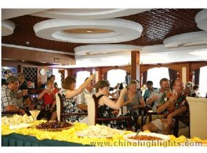 Captain Welcome Party II of Blue Whale