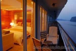 Deluxe Suite With Balcony 2 of President 1