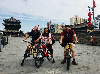 faire du vélo sur les Remparts de Xi'an