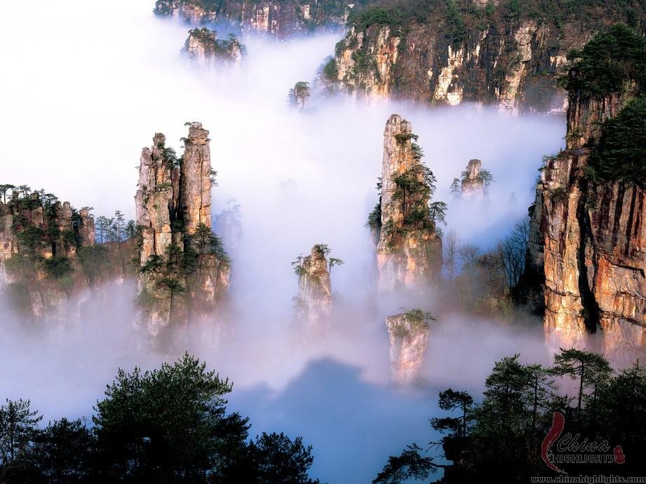 5日間 張家界・鳳凰古城ツアー｜大自然と歴史が織りなす絶景の旅～