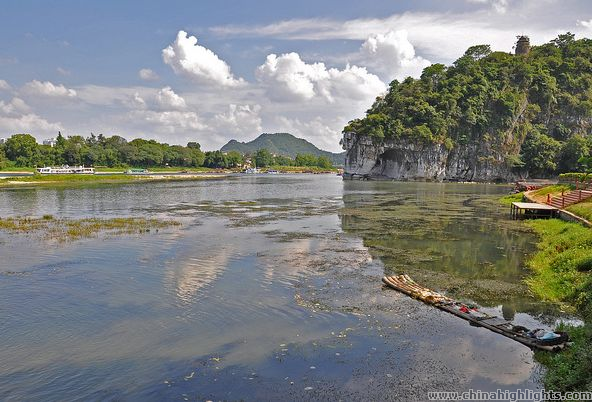 桂林•陽朔ゆったり観光ツアー２泊３日間