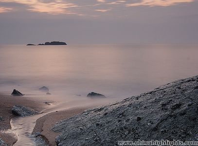 海辺の二大都市！ロマンチックなアモイと不夜城、上海ー！（２泊３日）