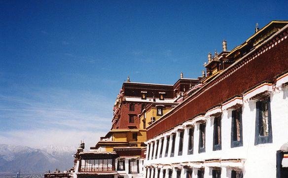 青蔵鉄路利用蘭州出発チベット旅行（4泊5日）