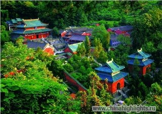 Храм Пурпурных Облаков