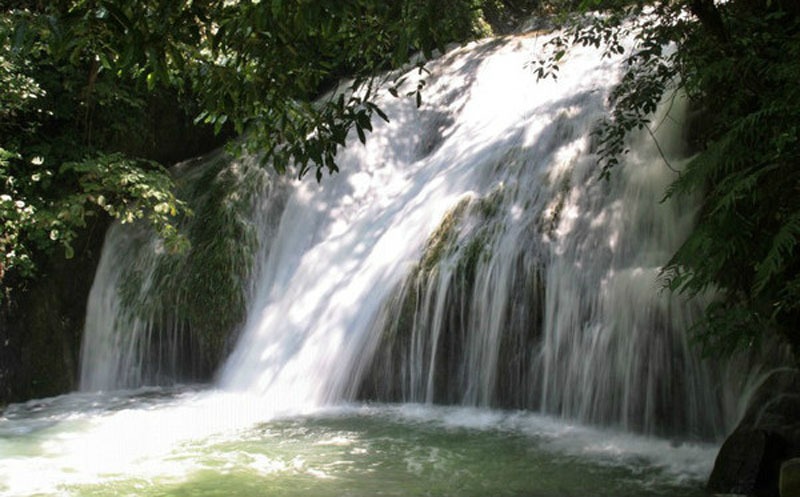 Gudong Waterfall