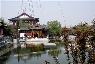 Горячий источник Хуацин