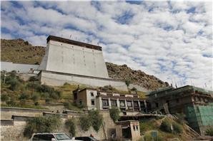 Tashilhunpo Monastery