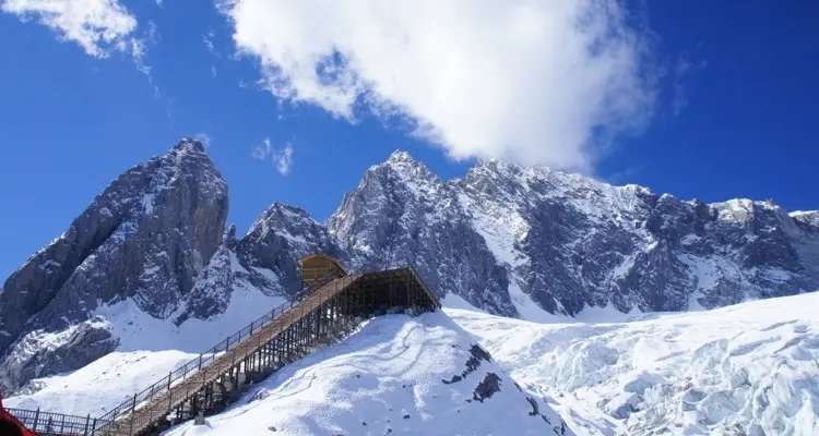 Jade Dragon Snow Mountain