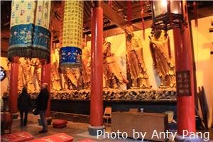 Храм нефритового Будды